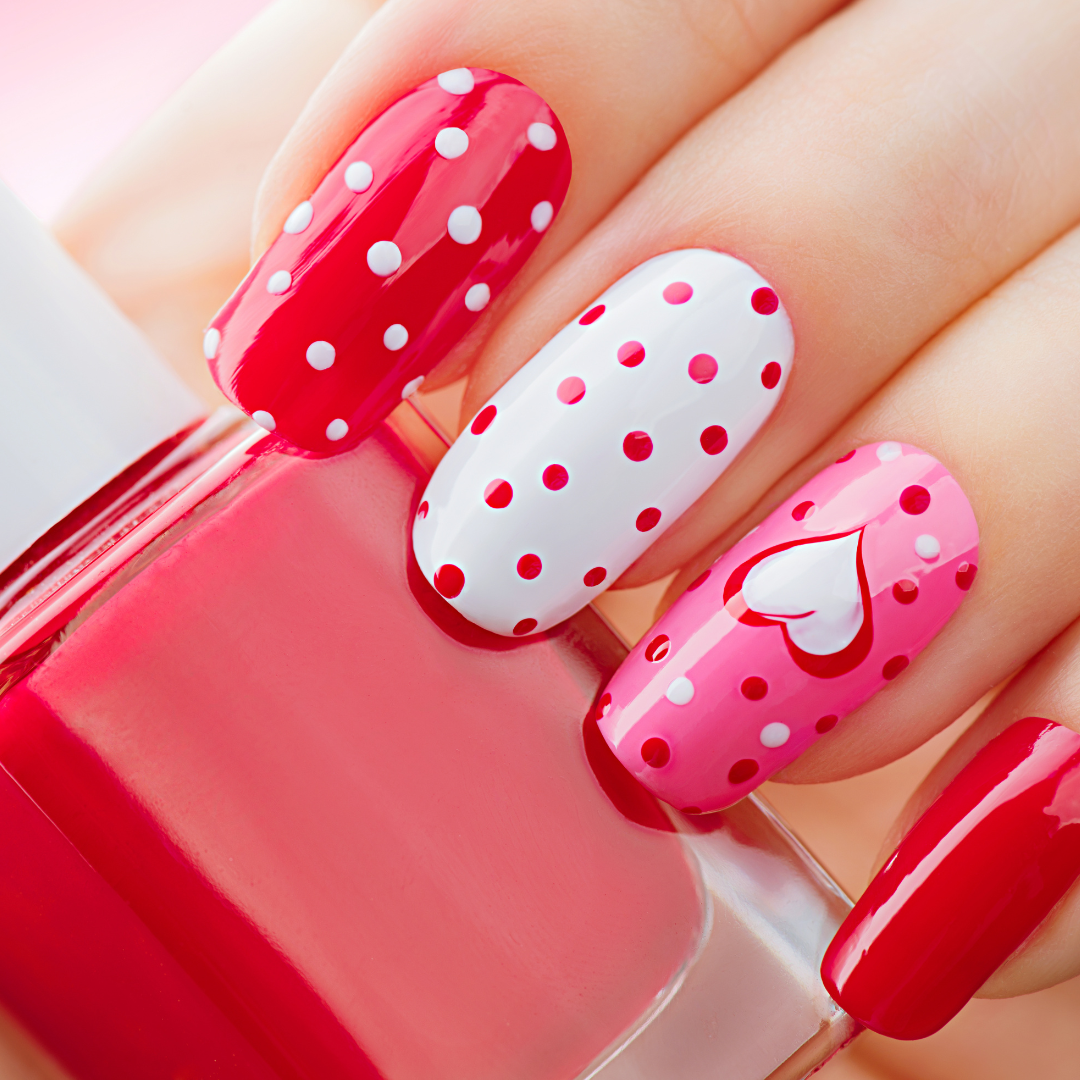 مانيكير مع اللون